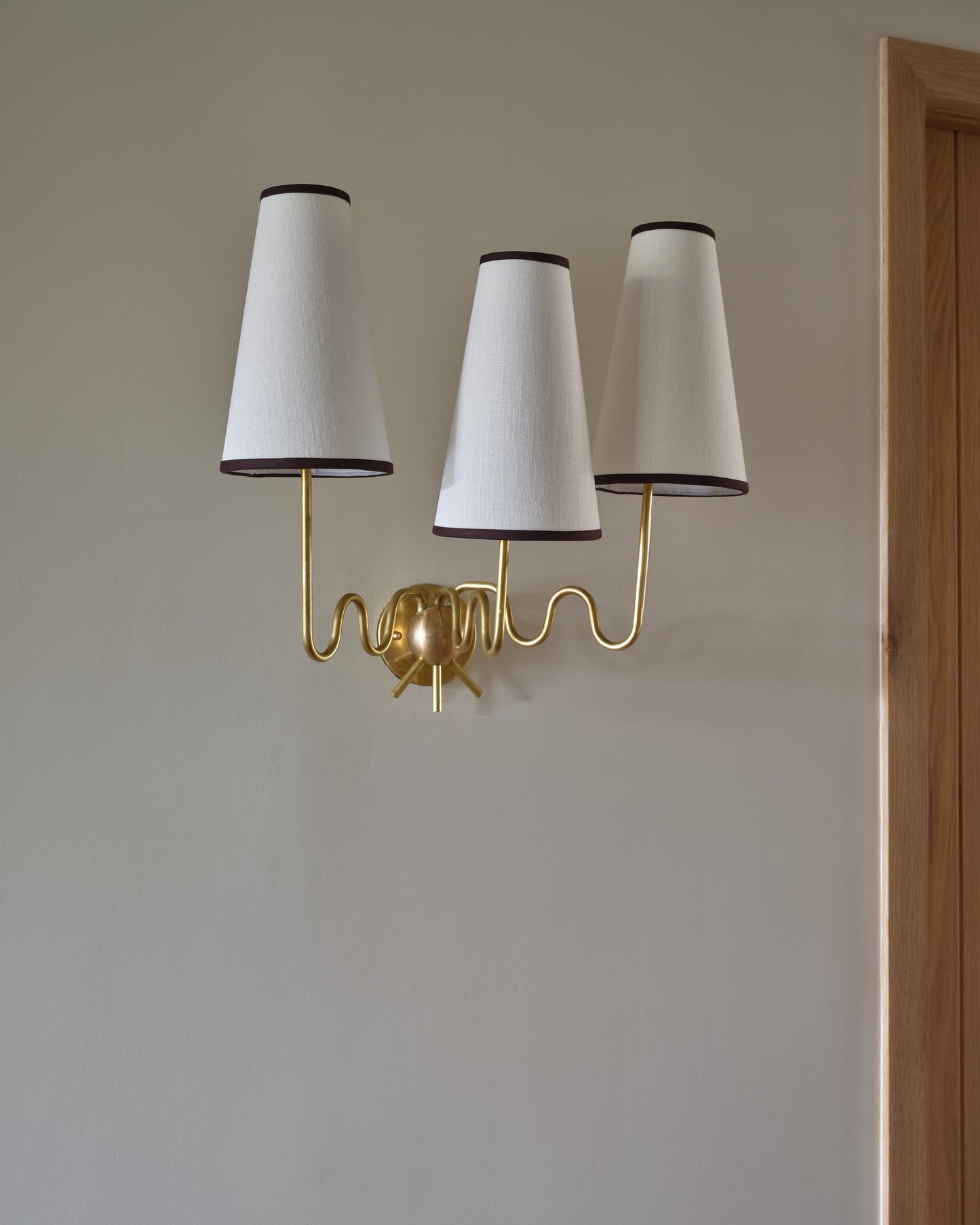 Willow Sconce in cream & chocolate -cream & chocolate