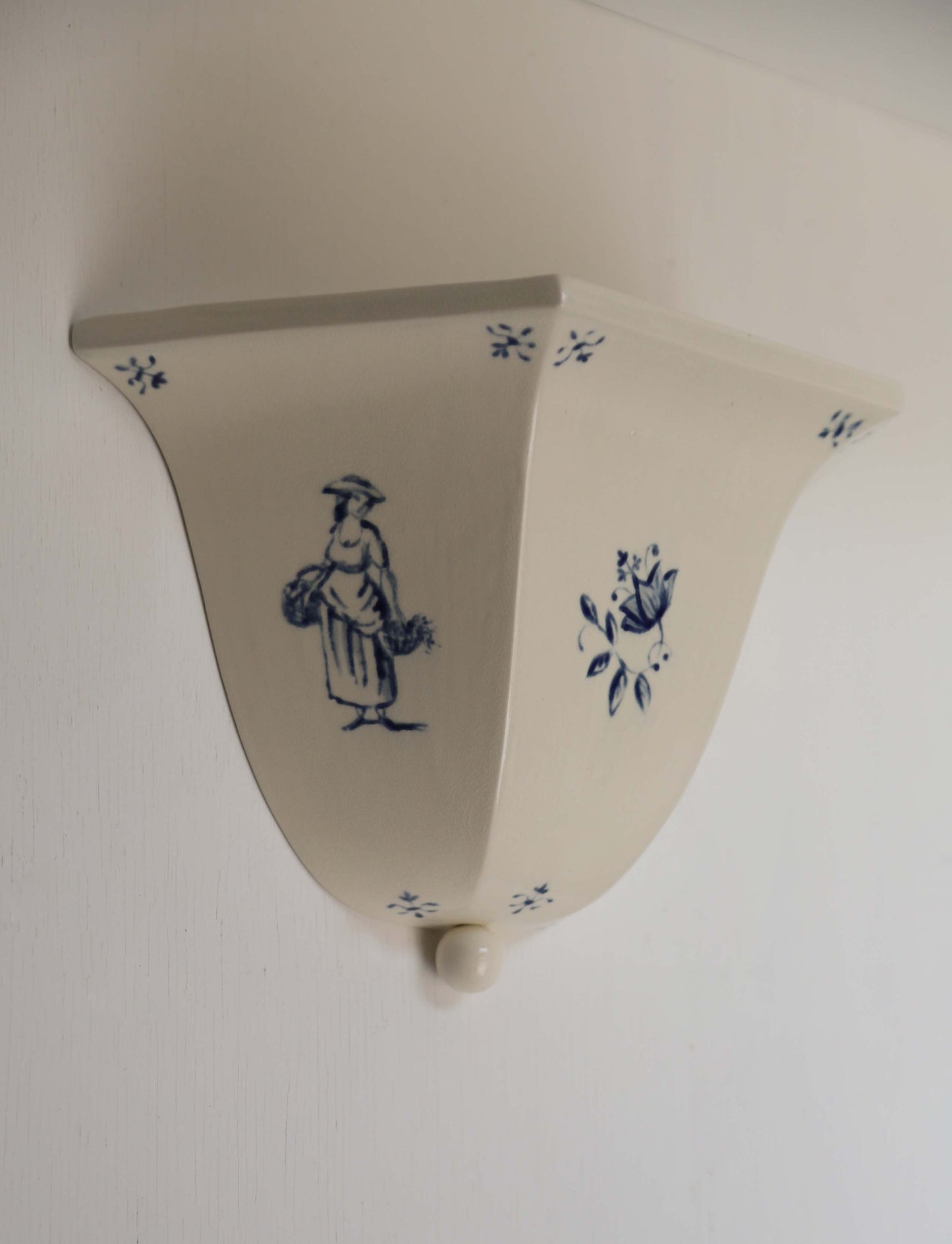 Artist's Edition - Maeve Sconce