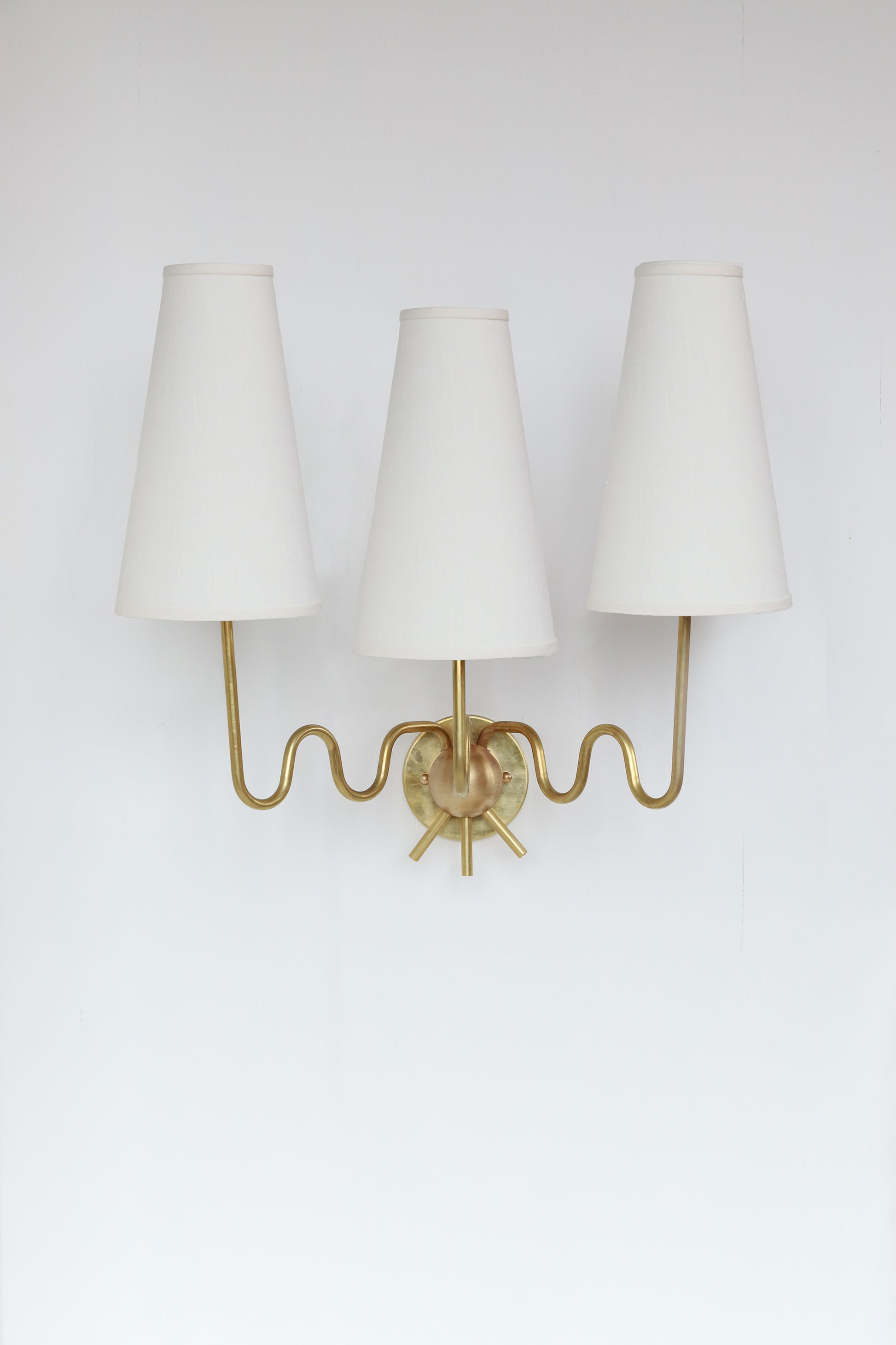 Willow Sconce in cream -cream